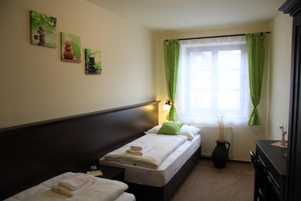 Hotel Koruna Prachatice Luaran gambar